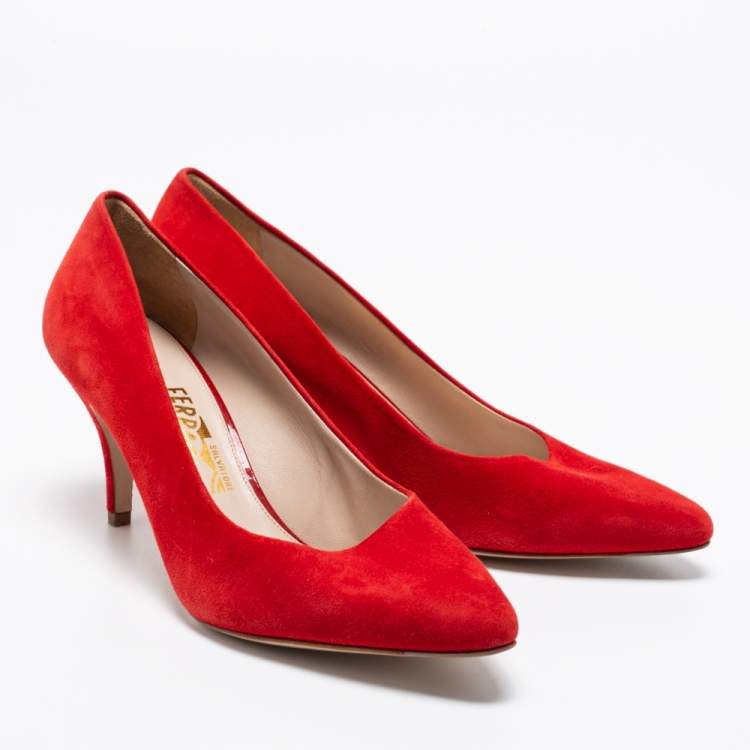 Pre Owned Salvatore Ferragamo Red Suede Pointed Toe Pumps Size 37