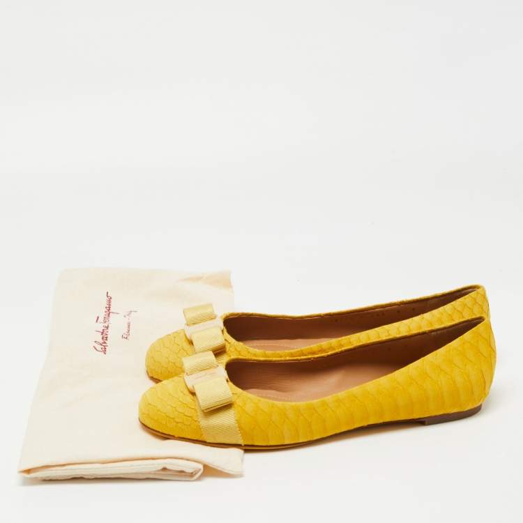 Pre Owned Salvatore Ferragamo Yellow Python Suede Varina Ballet Flats Size 38.5