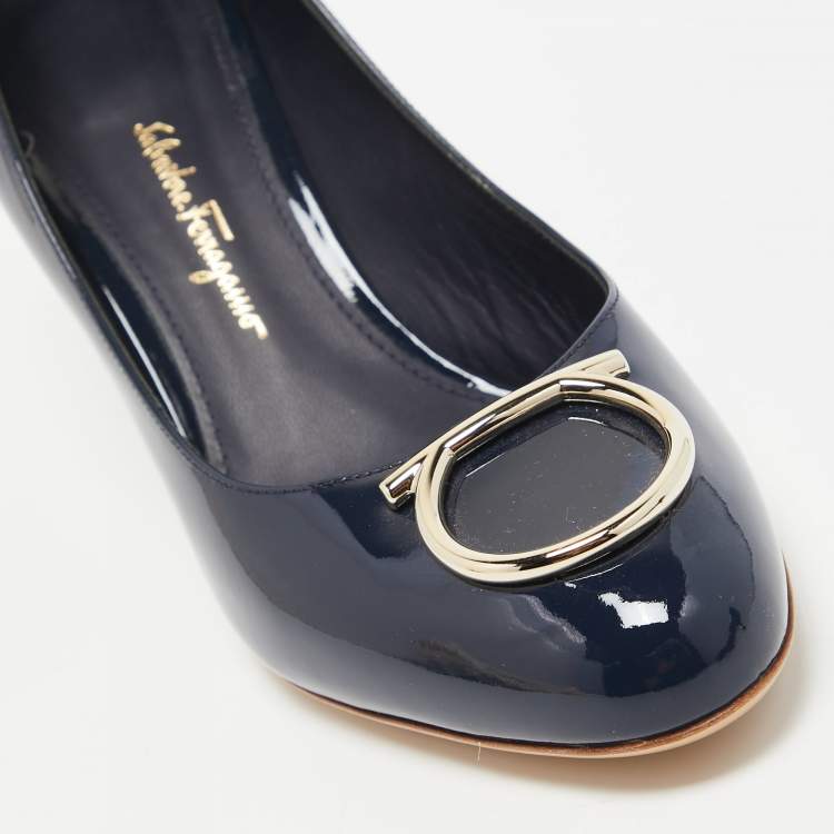 Pre Owned Salvatore Ferragamo Navy Blue Patent Leather Serina Pumps Size 38
