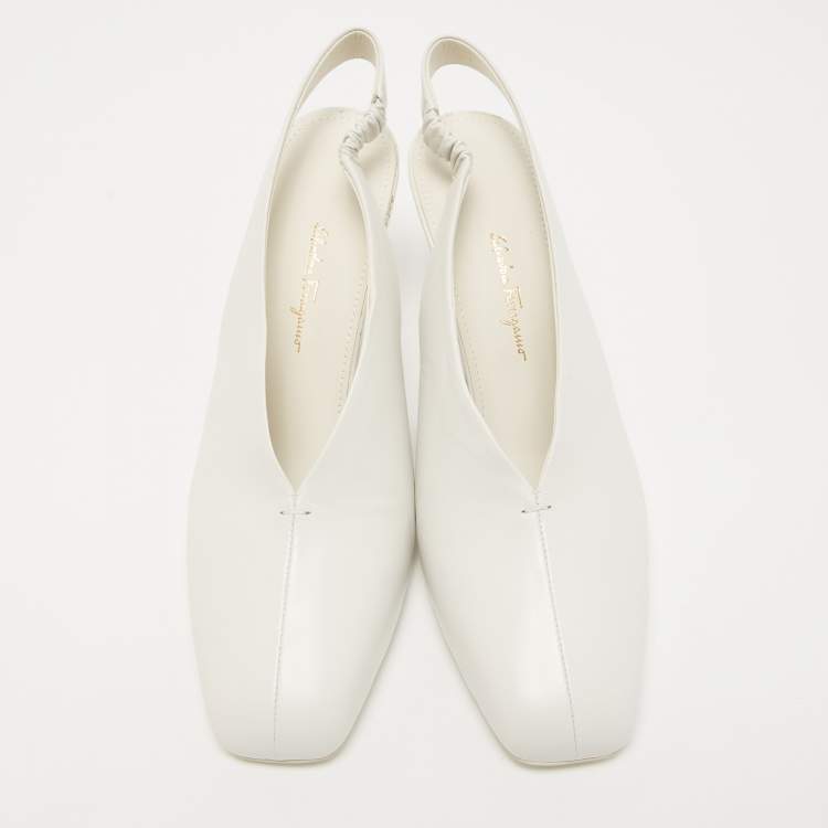 Pre Owned Salvatore Ferragamo White Leather Sloane Slingback Pumps Size 39