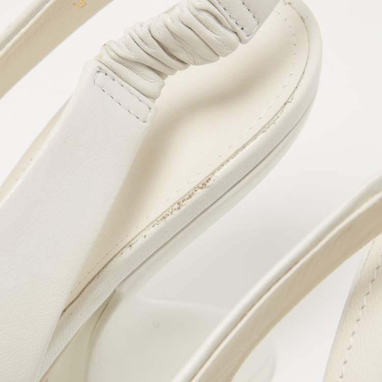 Pre Owned Salvatore Ferragamo White Leather Sloane Slingback Pumps Size 39