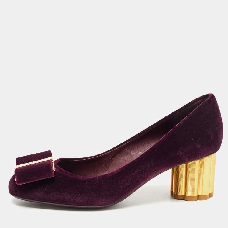 Salvatore Ferragamo Purple Velvet Capua Pumps Size 35.5 Salvatore Ferragamo  | The Luxury Closet