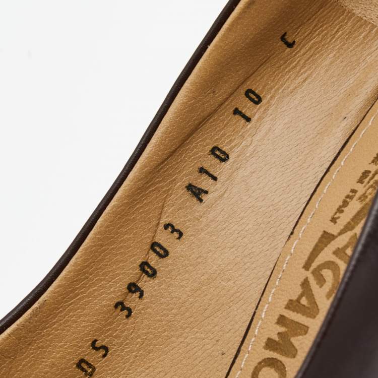 Pre Owned Salvatore Ferragamo Brown Leather Pointed Toe Pumps Size 40.5