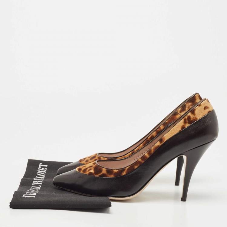 Pre Owned Salvatore Ferragamo Black/Leopard Print Leather Pointed Toe Pumps Size 41