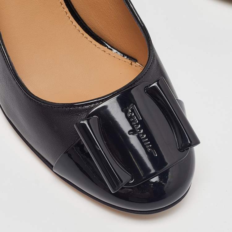 Pre Owned Salvatore Ferragamo Black Leather and Patent Cap Toe Buckle Pumps Size 38.5