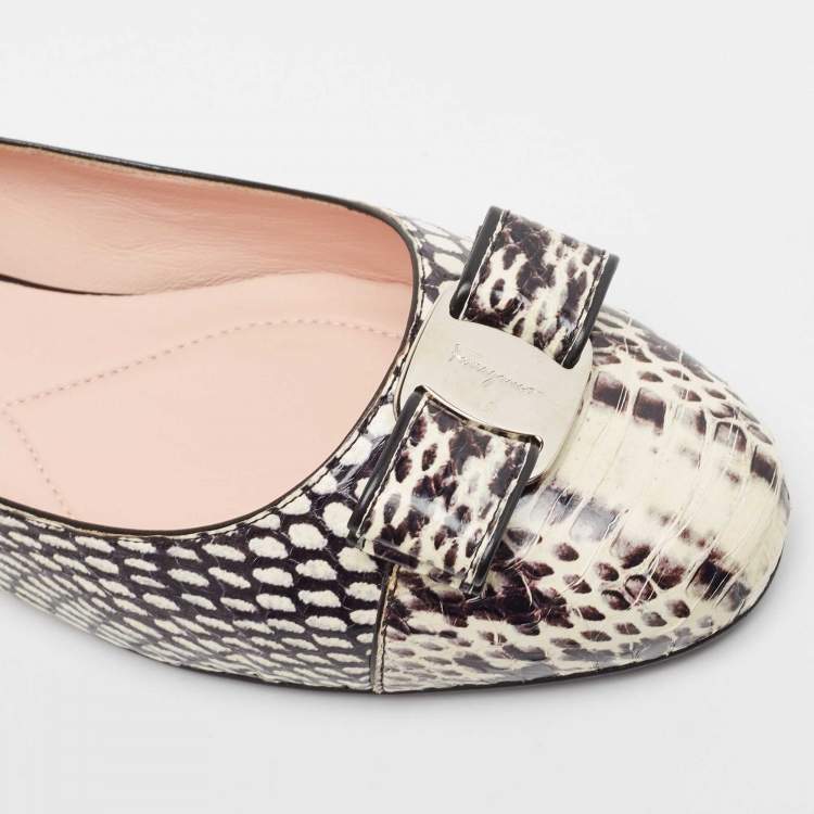 Pre Owned Salvatore Ferragamo Two Tone Python Varina Bow Ballet Flats Size 40