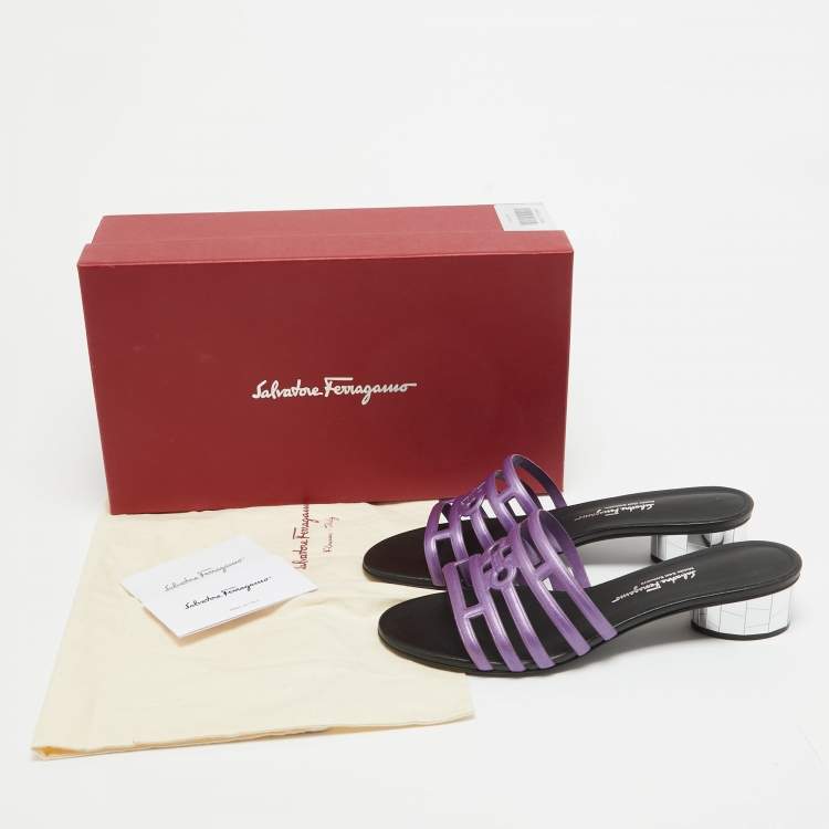 Pre Owned Salvatore Ferragamo Purple/Black Leather Finn Slide Sandals Size 38.5