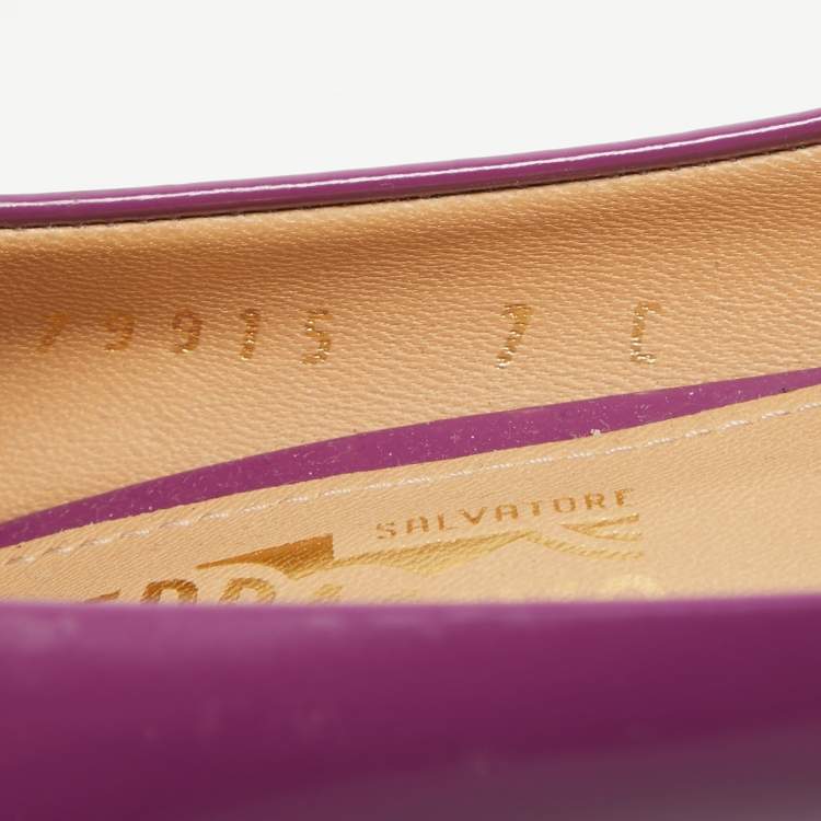 Pre Owned Salvatore Ferragamo Purple Patent Leather Vara Bow Pumps Size 37.5