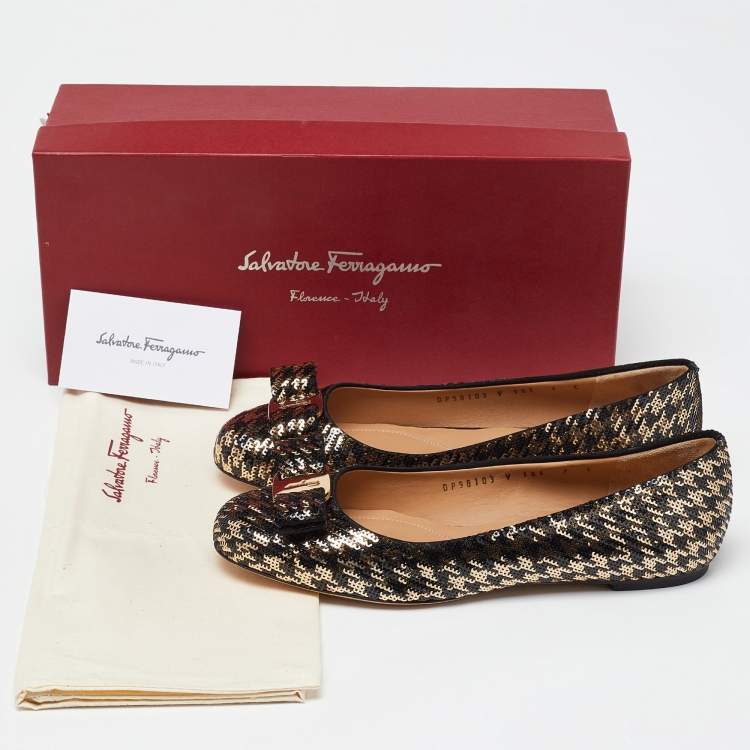 Pre Owned Salvatore Ferragamo Black/Gold Sequin Varina Ballet Flats Size 37.5