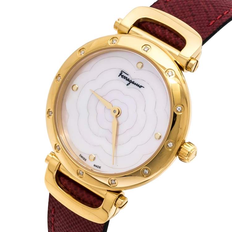 Pre Owned Salvatore Ferragamo Pink Mother Of Pearl Gold Plated Stainless Steel Leather Diamond Style SFDM Women's Wristwatch 34 mm
