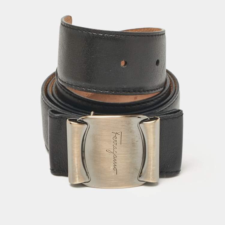 Pre Owned Salvatore Ferragamo Black Leather Metal Bow Belt 90CM
