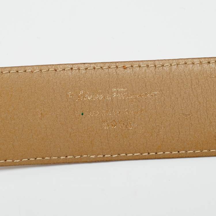 Pre Owned Salvatore Ferragamo Brown Ostrich Leather Gancini Buckle Belt 75CM