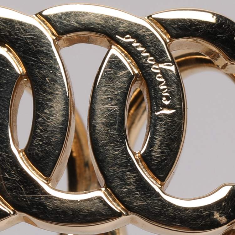 Pre Owned Salvatore Ferragamo Gold Tone Metal Scarf Ring