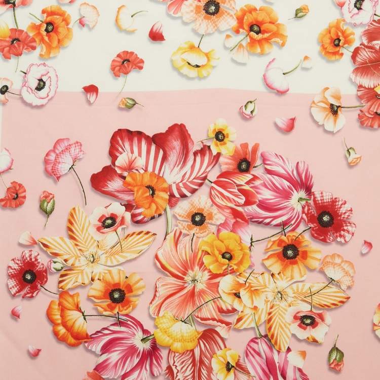 مملوكة مسبقًا Salvatore Ferragamo Pink Floral Print Silk Scarf