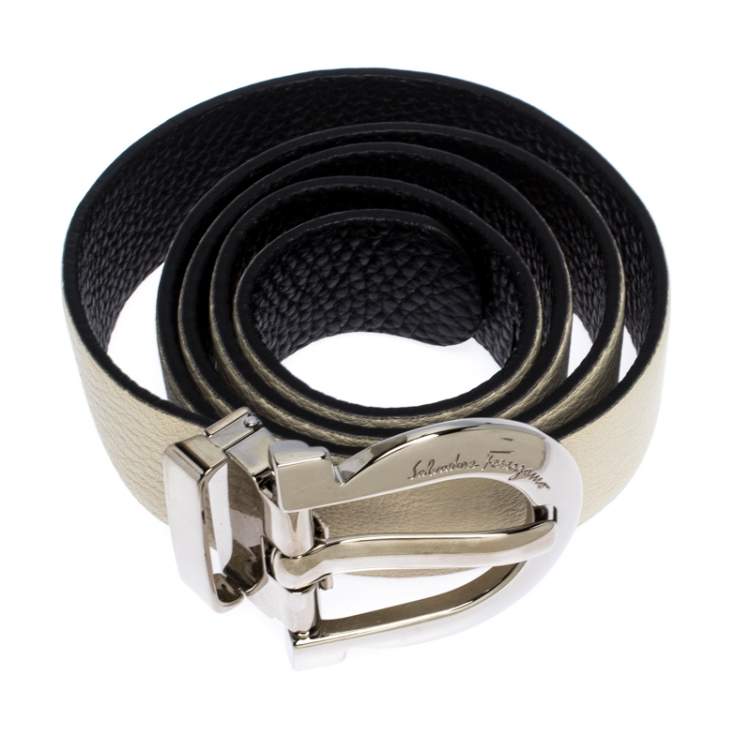 مملوكة مسبقًا Salvatore Ferragamo Off White/Black Leather Reversible Belt 95CM