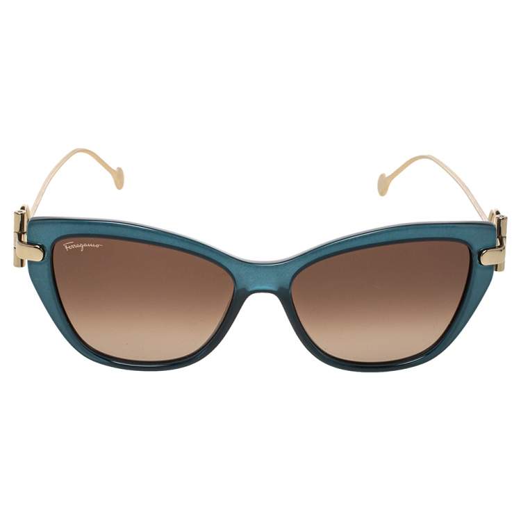 Pre Owned Salvatore Ferragamo Gold Tone/Brown Gradient SF928S Cat-Eye Sunglasses