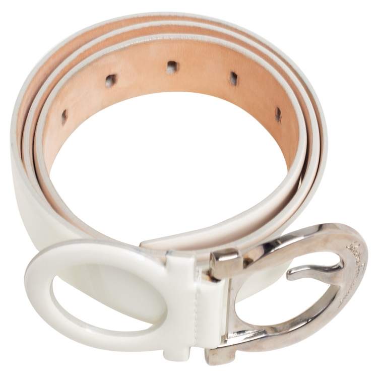 Pre Owned Salvatore Ferragamo White Patent Leather Gancini Buckle Belt 85CM