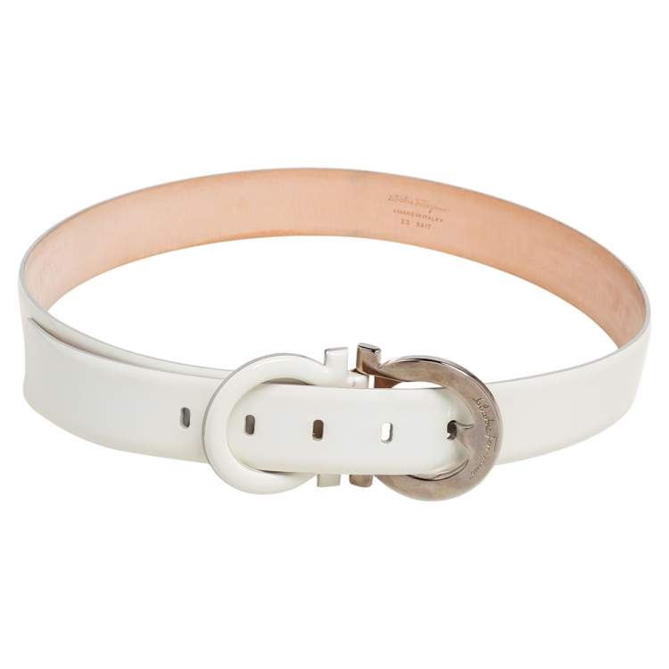 Pre Owned Salvatore Ferragamo White Patent Leather Gancini Buckle Belt 85CM