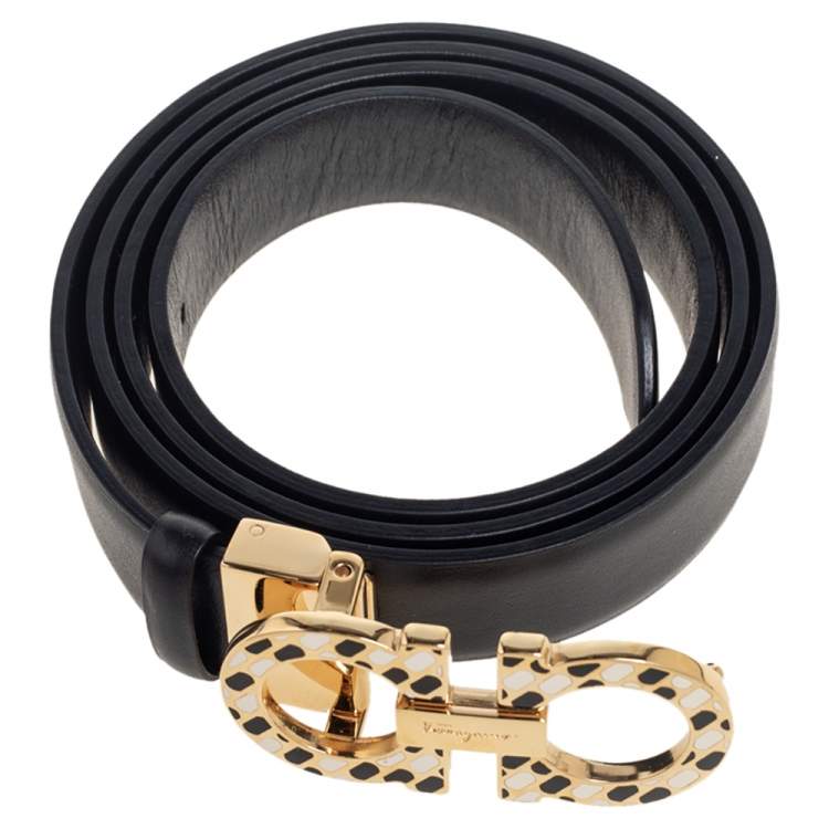 Pre Owned Salvatore Ferragamo Black Leather Gancini Buckle Belt 90CM