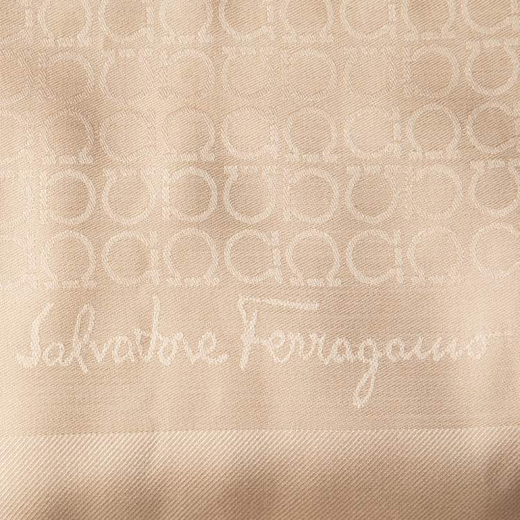 Pre Owned Salvatore Ferragamo Cream Gancini Pattern Silk & Wool Scarf