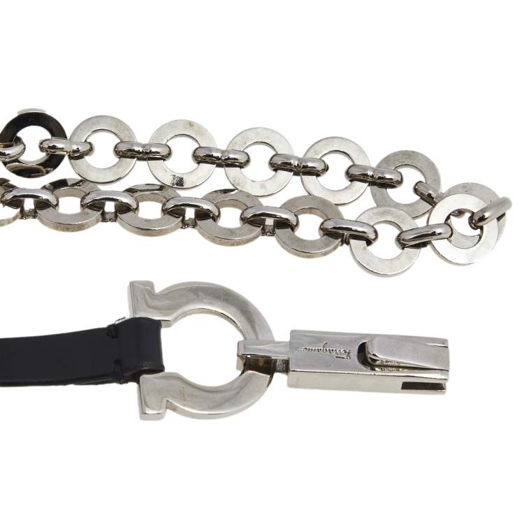 مملوكة مسبقًا Salvatore Ferregamo Black Leather Double Gancini Chain Slim Belt 
