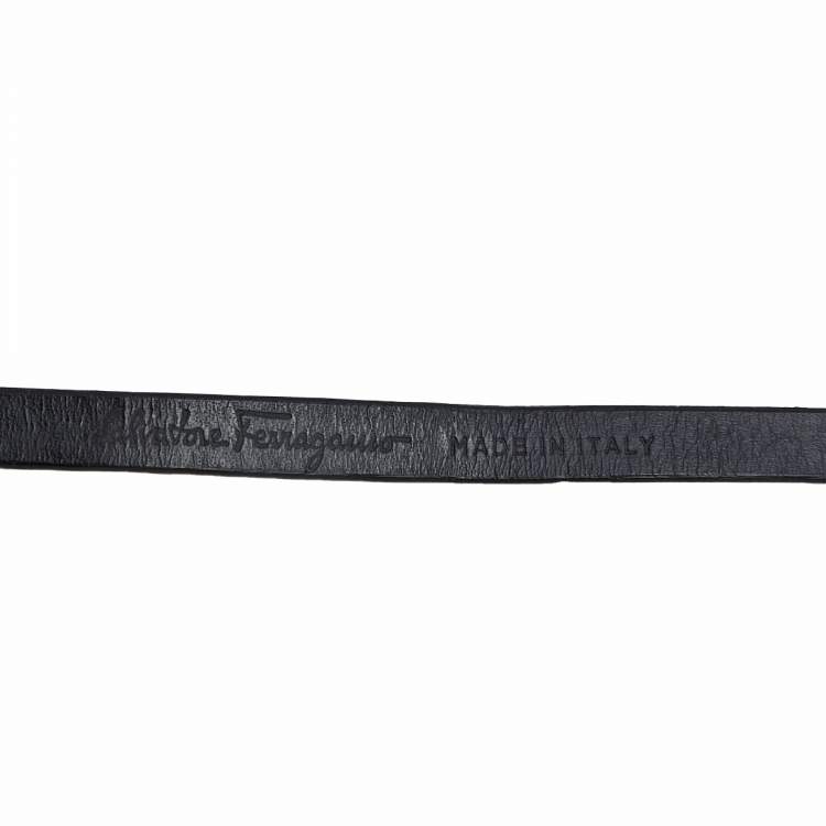 مملوكة مسبقًا Salvatore Ferregamo Black Leather Double Gancini Chain Slim Belt 