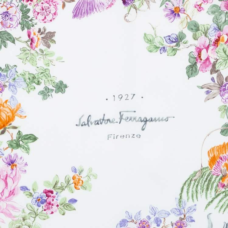 Pre Owned Salvatore Ferragamo Pink & White Floral Printed Silk Square Scarf