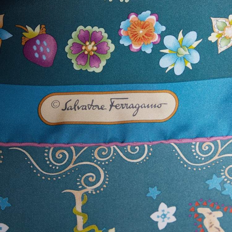 Pre Owned Salvatore Ferragamo Dark Green Printed Silk Square Scarf