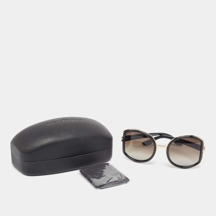 Pre Owned Salvatore Ferragamo Black Gradient  SF719S Frame Oversized Sunglasses