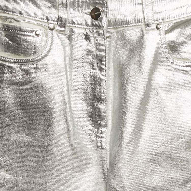 مملوكة مسبقًا Salvatore Ferragamo Silver Denim Jeans S Waist 25"
