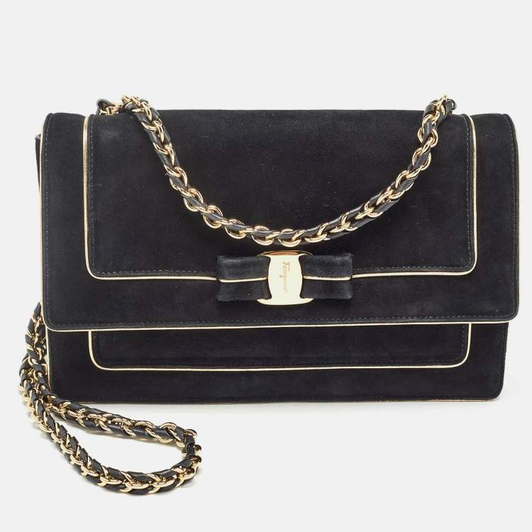 مملوكة مسبقًا Salvatore Ferragamo Black/Gold Suede Ginny Shoulder Bag