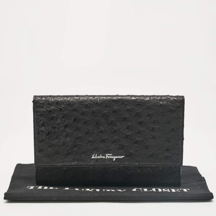 Pre Owned Salvatore Ferragamo Black Ostrich Leather Flap Slim Clutch