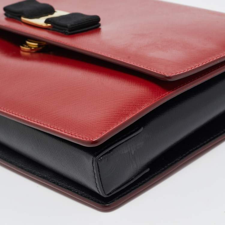 Pre Owned Salvatore Ferragamo Red/Black Leather Miss Vara Chain Shoulder Bag