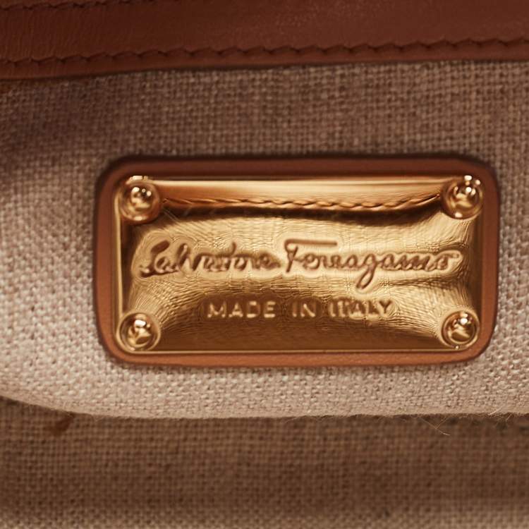 Pre Owned Salvatore Ferragamo Tan Quilt Leather Shoulder Bag
