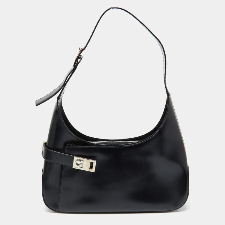مملوكة مسبقًا Salvatore Ferragamo Black Leather Hobo