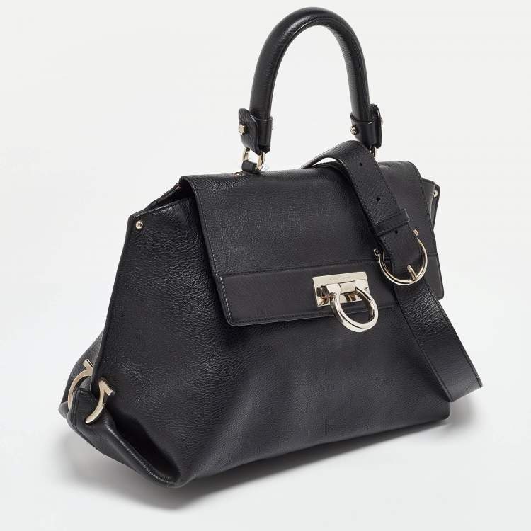 مملوكة مسبقًا Salvatore Ferragamo Black Leather Sofia Top Handle Bag