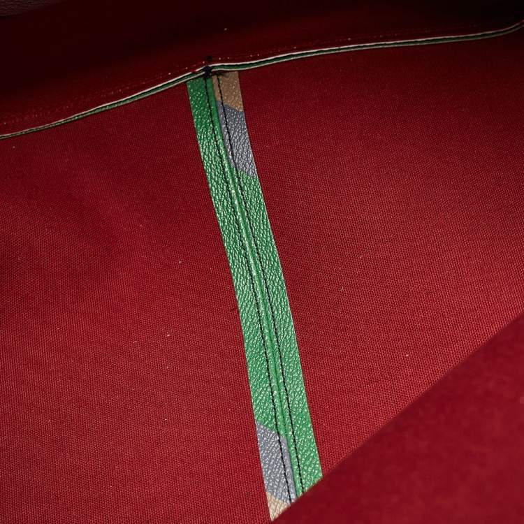 مملوكة مسبقًا Salvatore Ferragamo Multicolor Printed Leather Shopper Tote