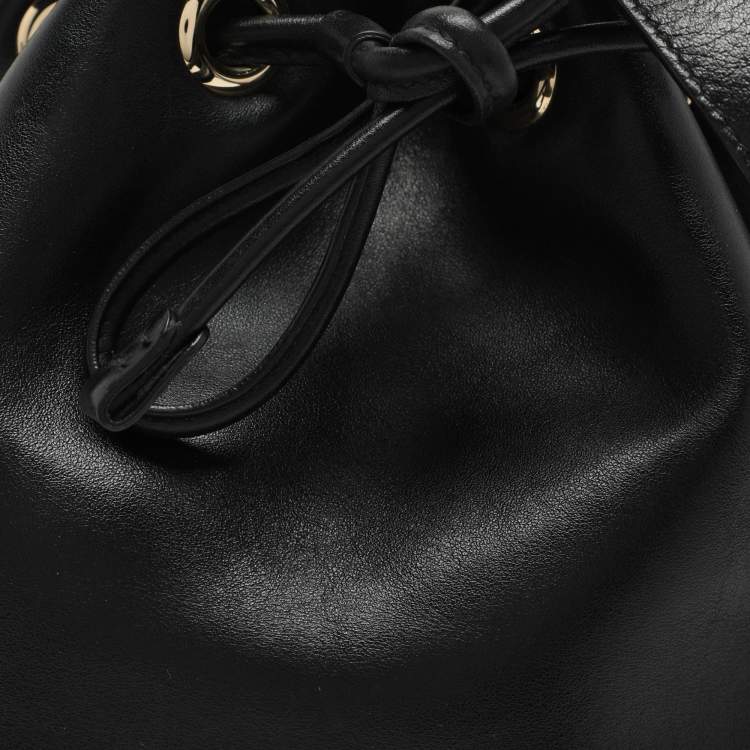 Pre Owned Salvatore Ferragamo Black Leather Gancio Stud Bucket bag