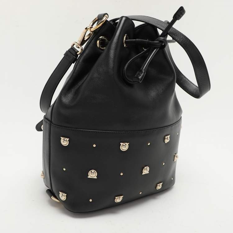 Pre Owned Salvatore Ferragamo Black Leather Gancio Stud Bucket bag