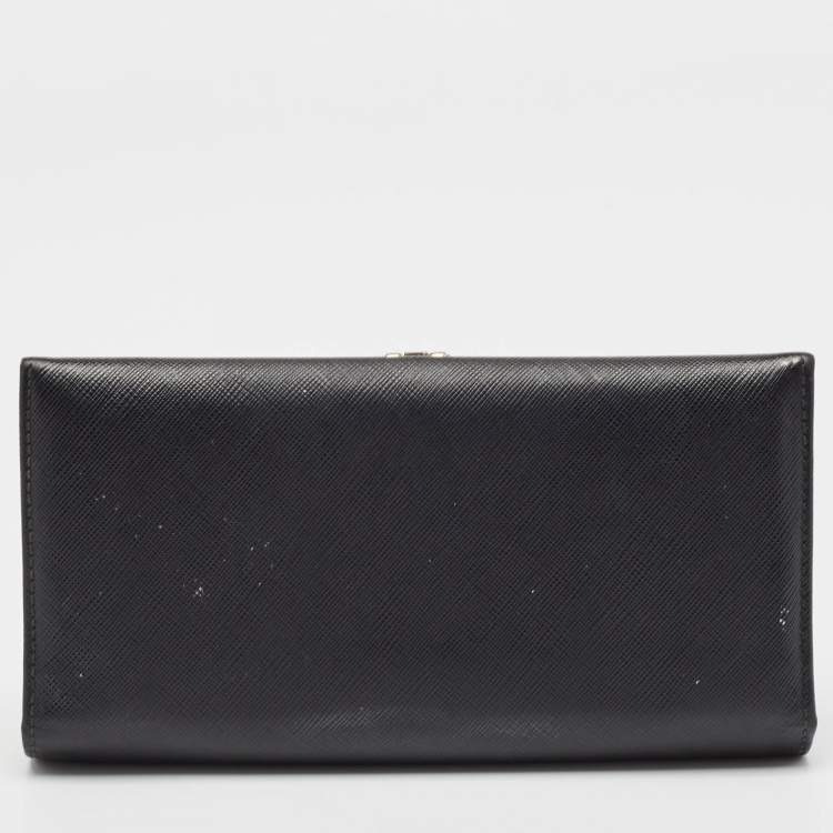 Pre Owned Salvatore Ferragamo Black Leather Gancini Clasp Continental Wallet