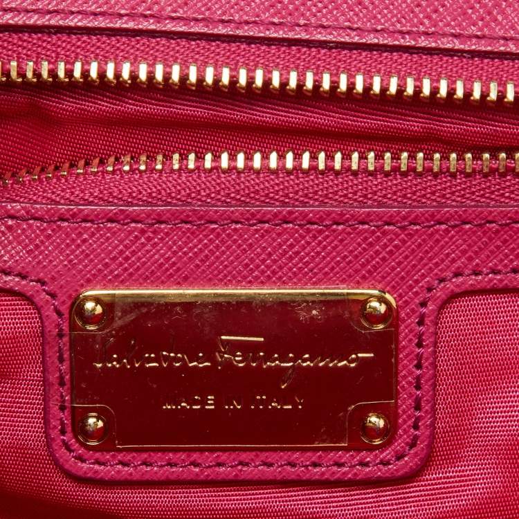 Pre Owned Salvatore Ferragamo Pink Saffiano Leather Vara Bow Chain Shoulder Bag