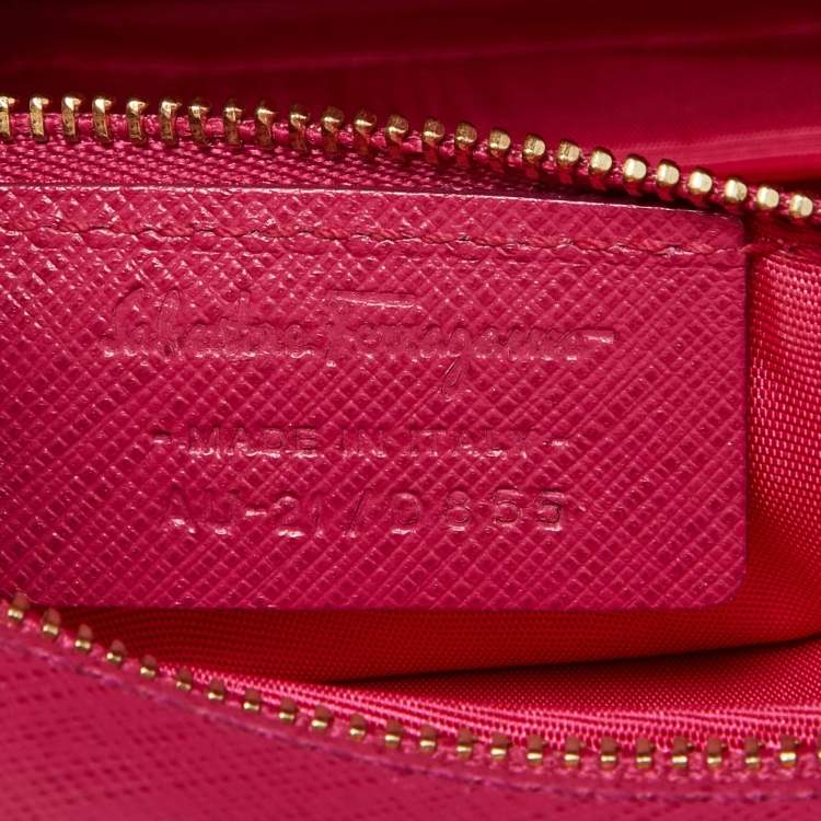 Pre Owned Salvatore Ferragamo Pink Saffiano Leather Vara Bow Chain Shoulder Bag