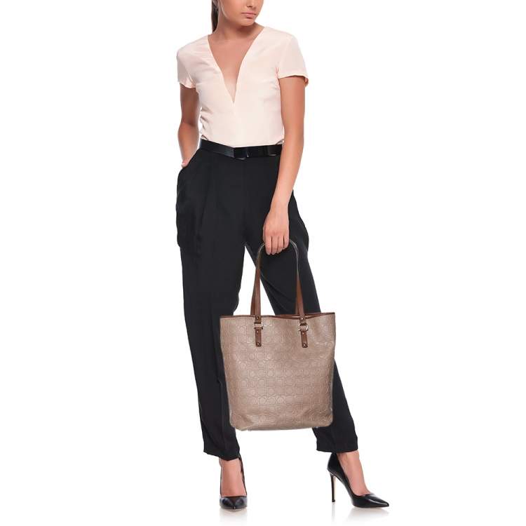 Pre Owned Salvatore Ferragamo Beige Monogram Leather Tote