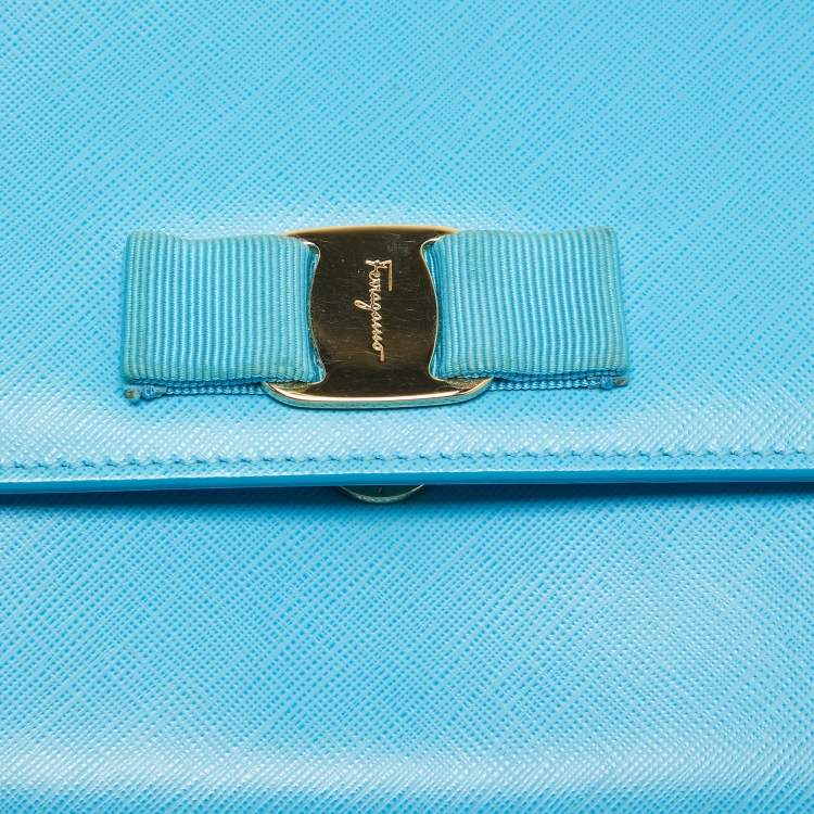 Pre Owned Salvatore Ferragamo Light Blue Leather Ginny Shoulder Bag