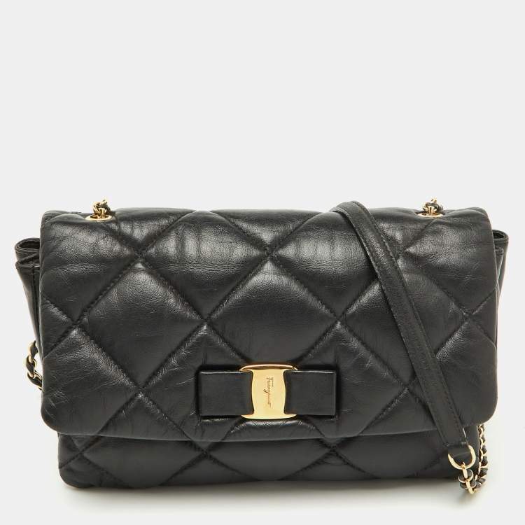 Pre Owned Salvatore Ferragamo Black Quilted Leather Vara Bow Chain Shoulder Bag