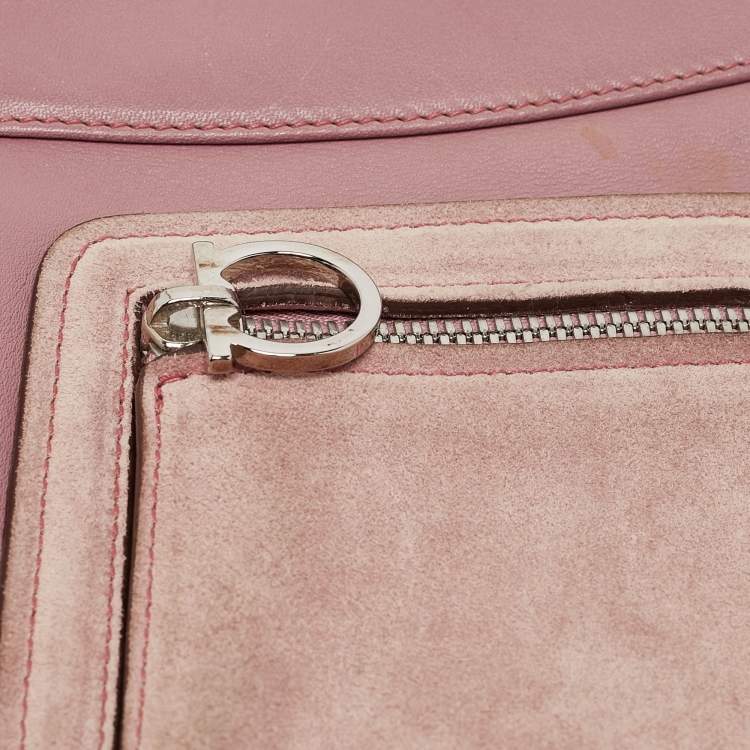 Pre Owned Salvatore Ferragamo Pink Leather and Suede Gancini Pocket Shoulder Bag