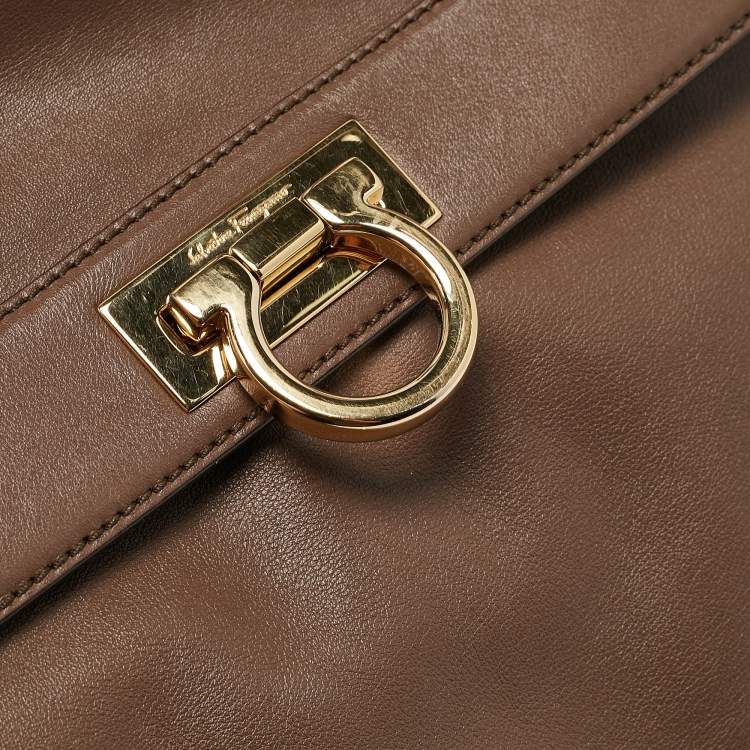 Pre Owned Salvatore Ferragamo Beige Leather Medium Sofia Top Handle Bag