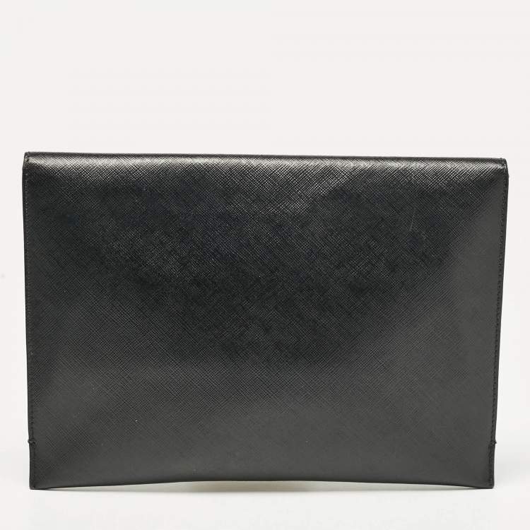 Pre Owned Salvatore Ferragamo Black Saffiano Leather Vara Bow Clutch
