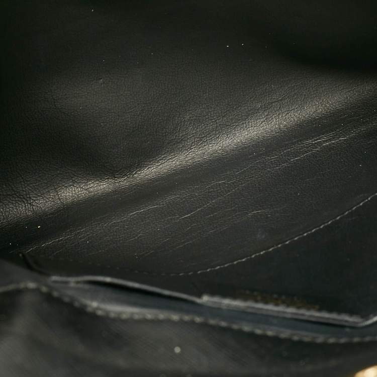 Pre Owned Salvatore Ferragamo Black Saffiano Leather Vara Bow Clutch