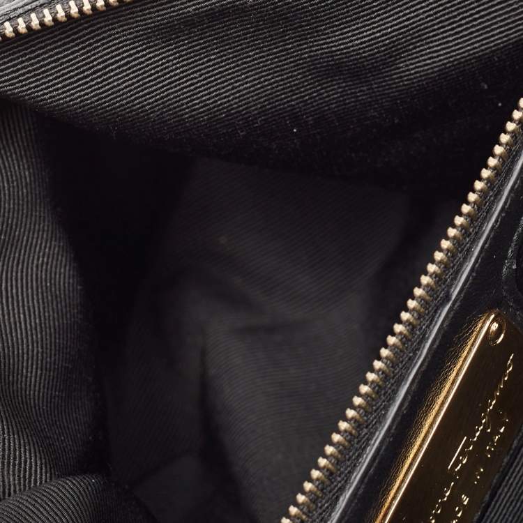Pre Owned Salvatore Ferragamo Black Quilted Leather Vara Bow Shoulder Bag